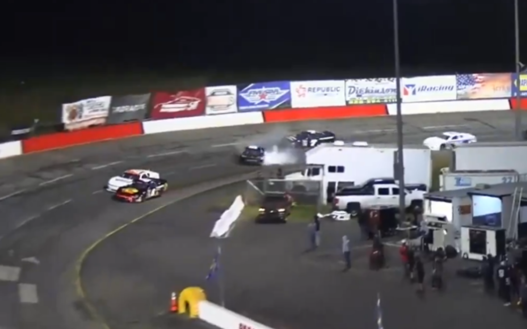 Chaos Erupts In Closing Laps Of Hickory Fall Brawl As Connor Hall Outduels Landon S. Huffman