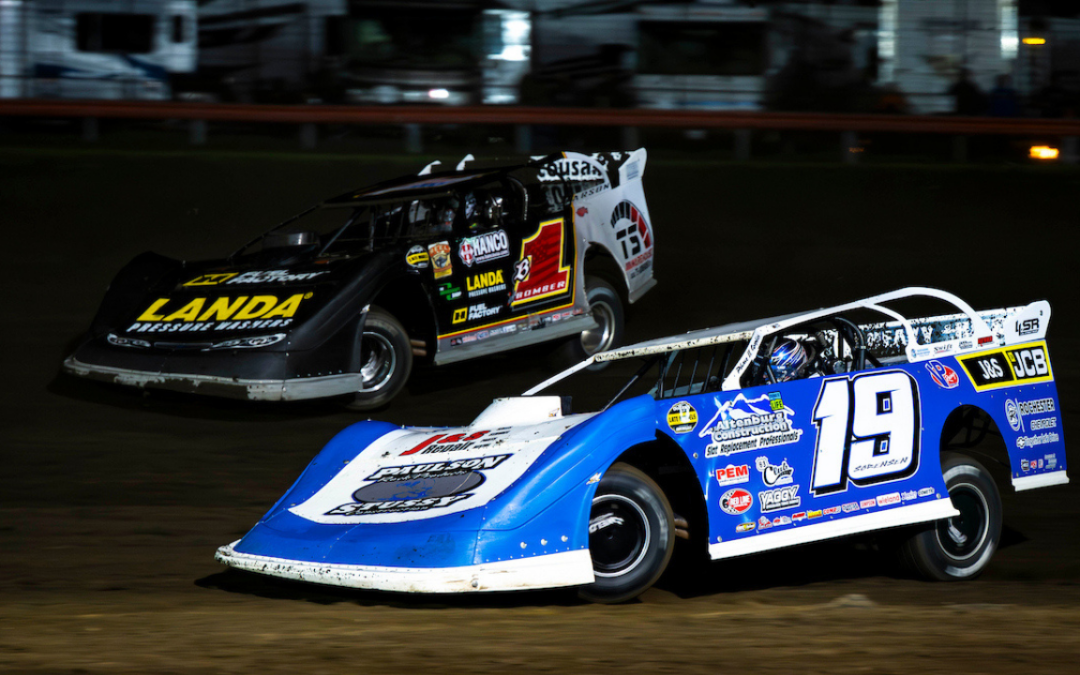 World Of Outlaws Rolling North For Midweek Clash At Independence, Dairyland Showdown