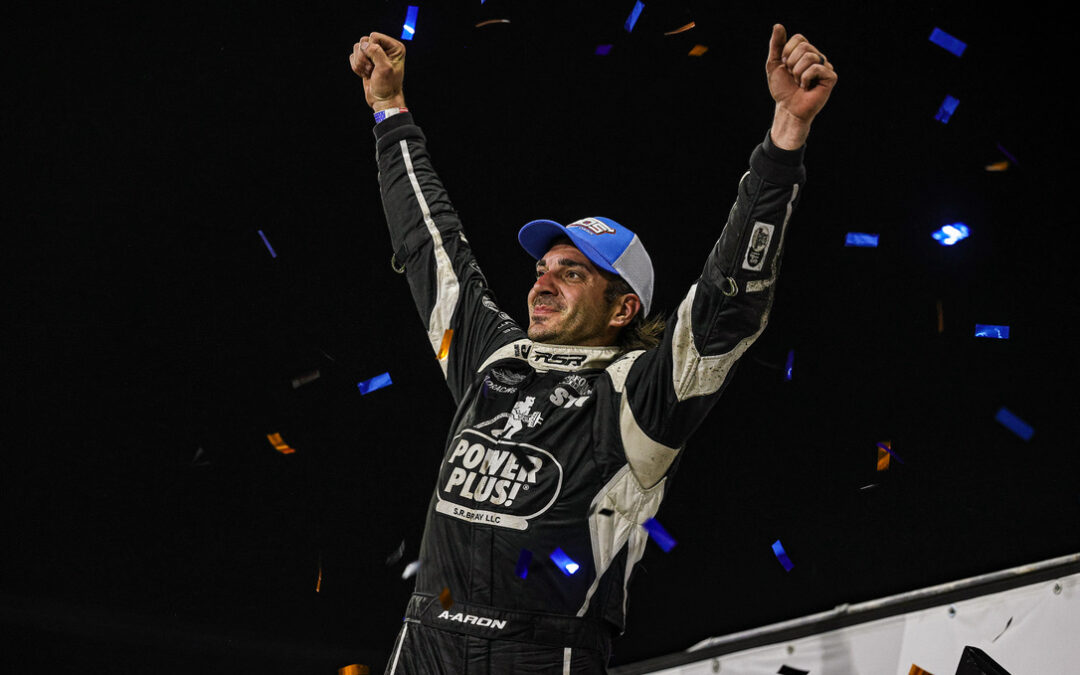 Aaron Reutzel Stays Hot With Dominant Knoxville Victory