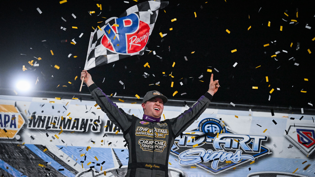Bobby Pierce Wins 50th World Of Outlaws Race At Georgetown in Visit Delaware 51