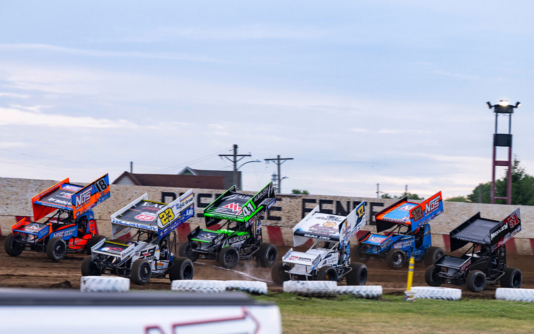 World of Outlaws Title Fight Resumes With Cedar Lake Visit