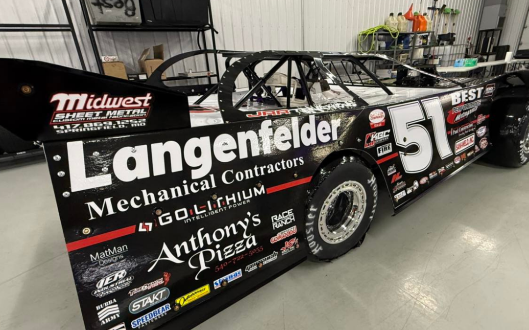 Tyler Erb Reveals Kyle Busch And Days Of Thunder Tribute For Dirt Late Model Dream Wrap