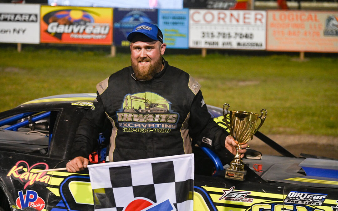 Zack Daniels Wins DIRTcar Pro Stock Series Duel At Mohawk