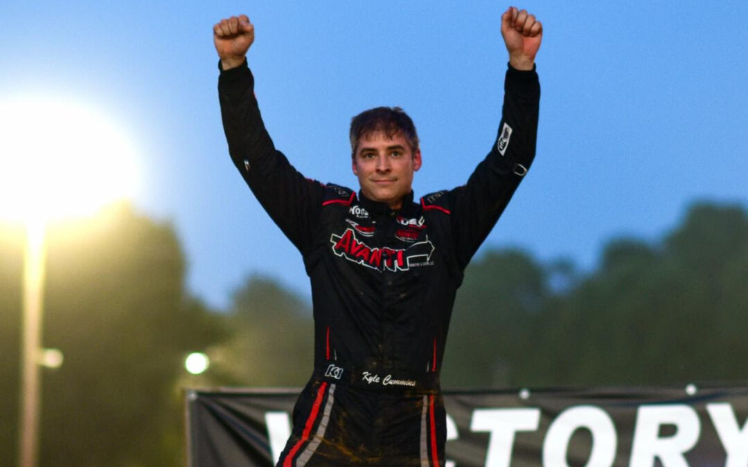 Kyle Cummins Starts Sprintacular Weekend With Victory At Lincoln Park