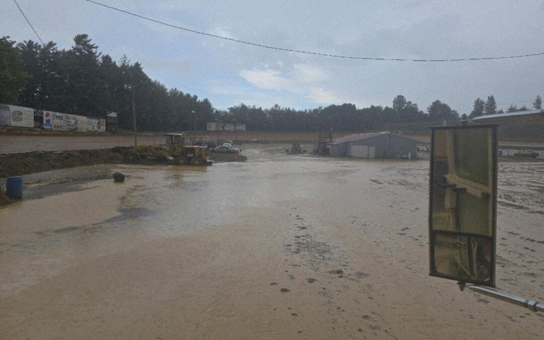 Southern Nationals Opener At Wythe Raceway Doomed by Wet Weather And Saturated Grounds
