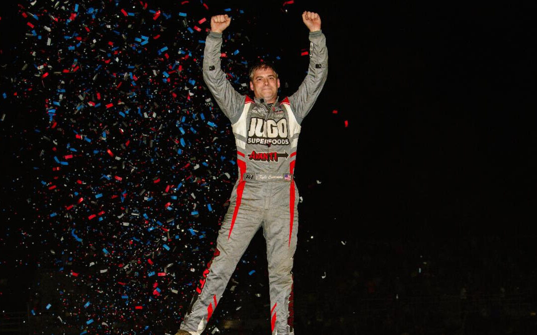 Hang 10! Kyle Cummins Collects Chili’s Smackdown Opener At Kokomo