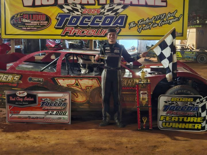 Luke Cooper Wires Field At Toccoa Raceway For First Red Clay Win of 2026 Season!