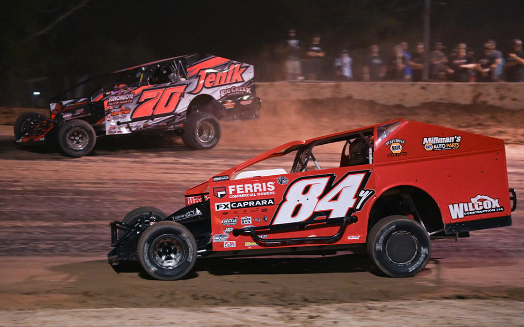 Can-Am’s Showdown In September Weekend Highlighted By Saturday Super DIRTcar Series Stop