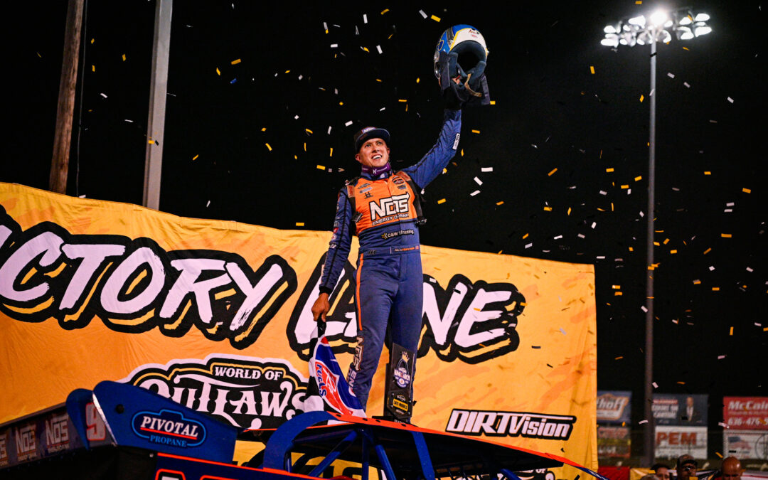 Nick Hoffman Gets First I-55 Late Model Win In King Of The Arch Opener