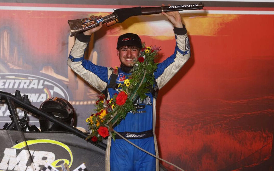 Briggs Redemption! Danner Bounces Back To Win Western World USAC Southwest Sprint Car Race